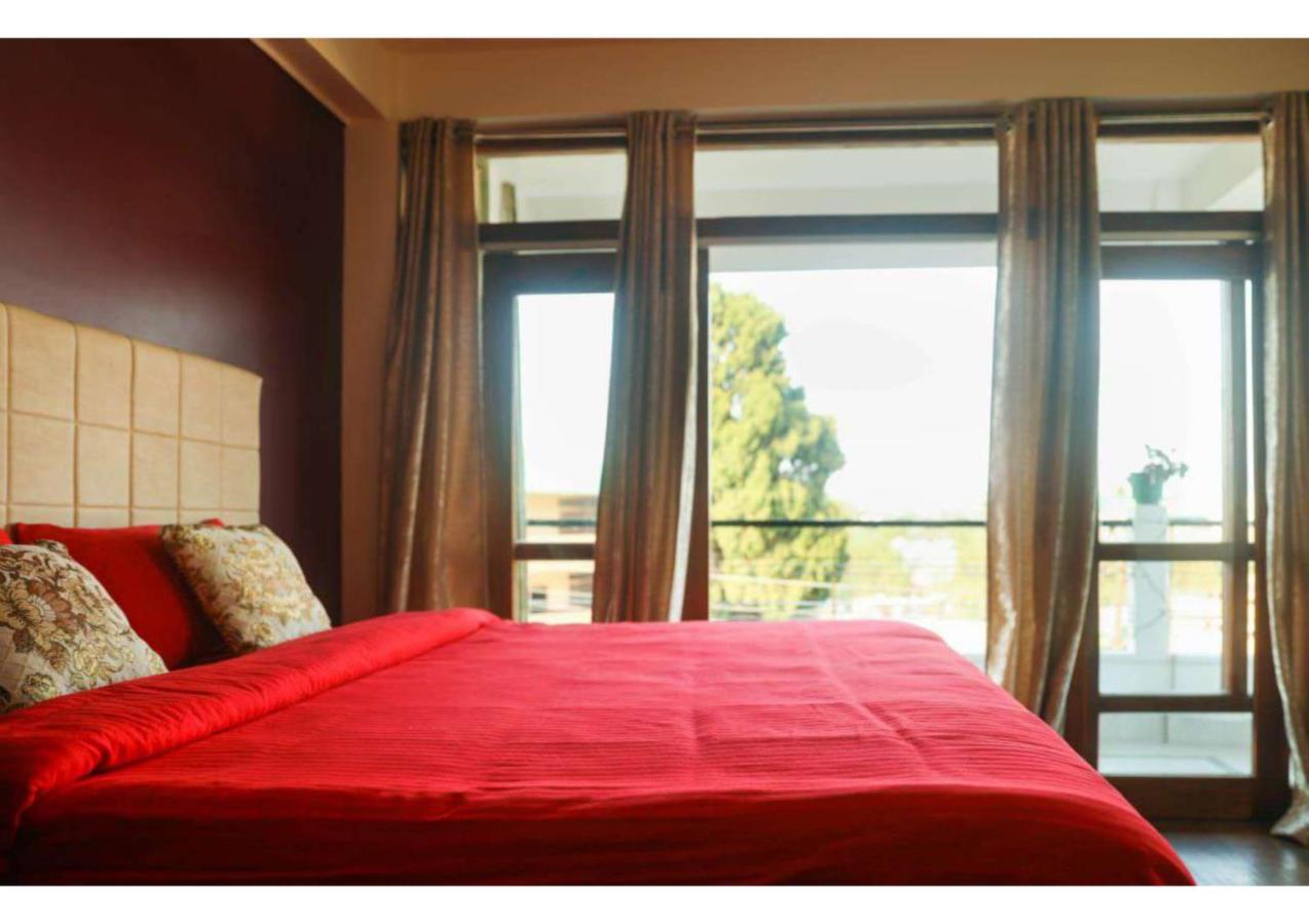 East Blue Homestay Shillong Zewnętrze zdjęcie